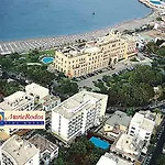 호텔 Aquamare And 4*