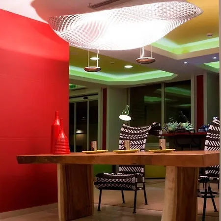 Hotell Aquamare And