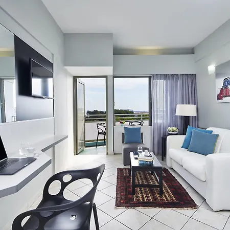 Aquamare And Hotell 4*
