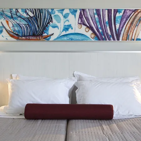 Aquamare And Hotell 4*