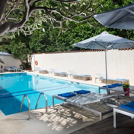 Hotell Aquamare And 4*