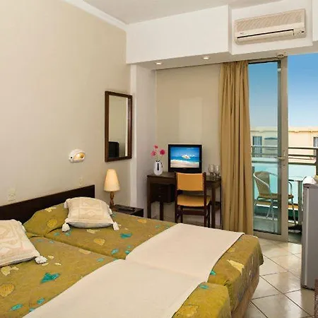 Aquamare And Hotell 4*