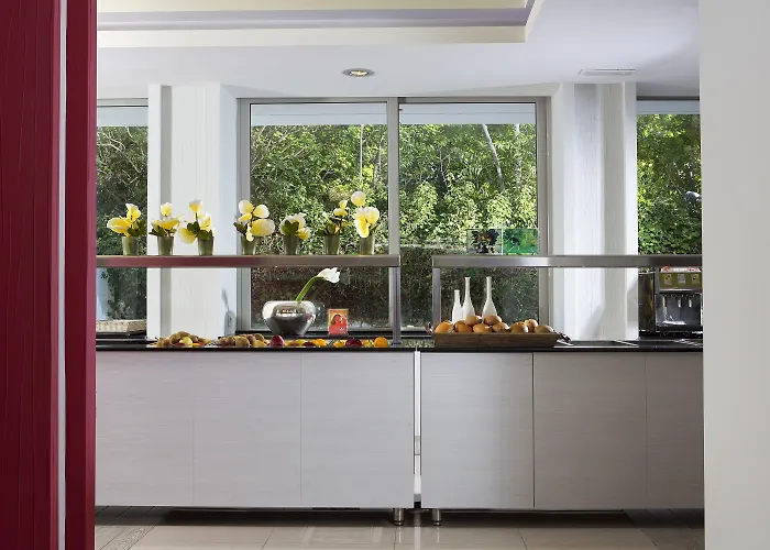 Hotel Aquamare And Rhodes City