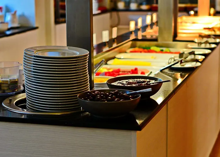 Aquamare And Rhodes City