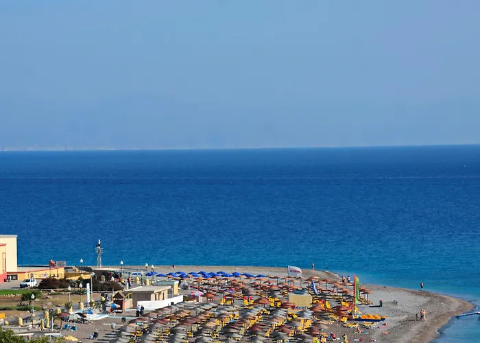 Aquamare And Ξενοδοχείο 4*