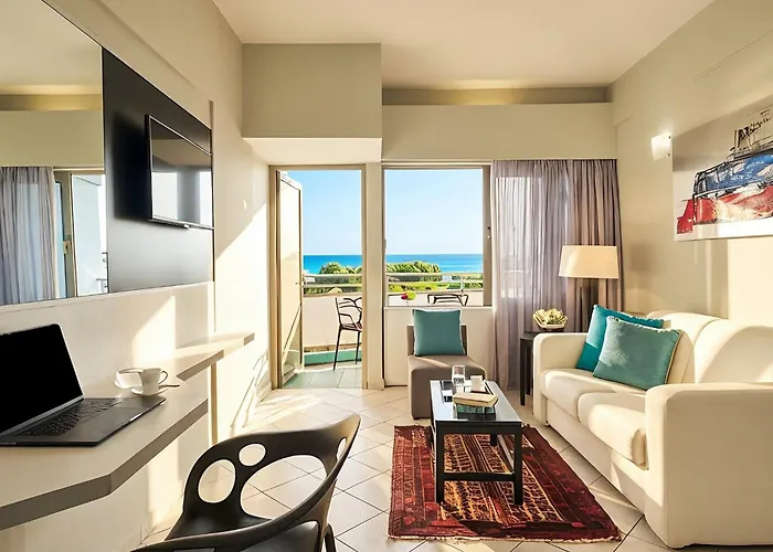 Hotel Aquamare And Rhodes City